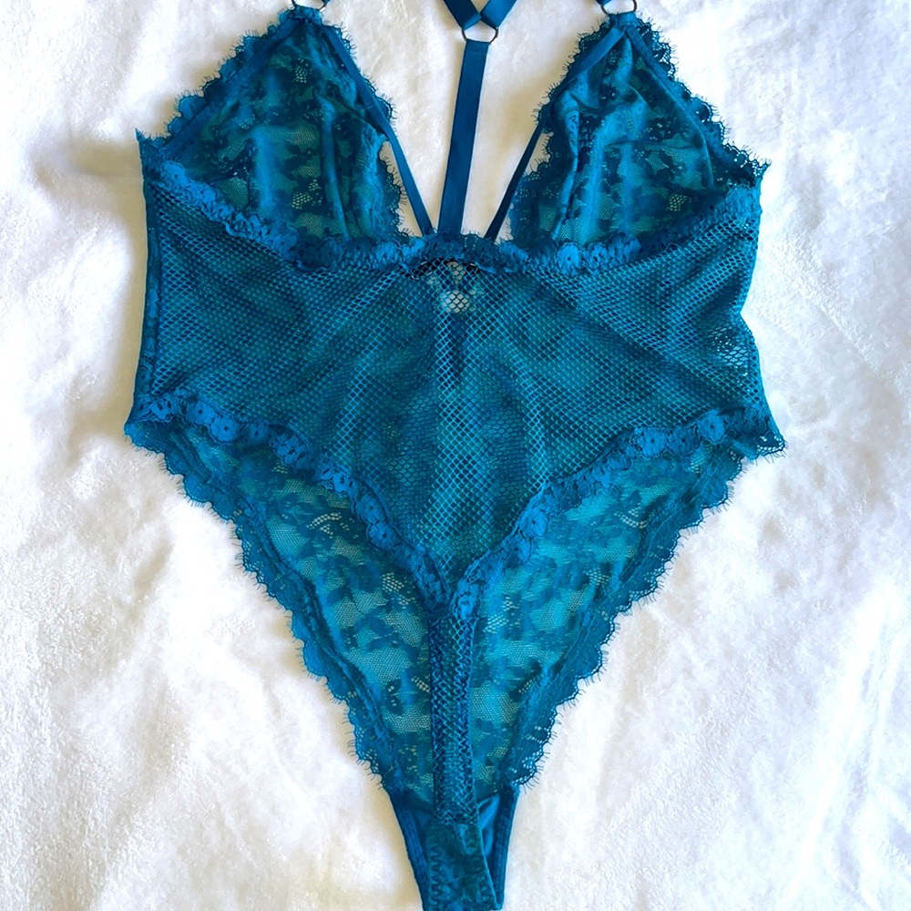 VS (M-L) - Picture 4 of 10